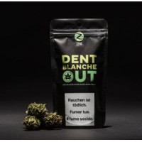 Dent Blanche CBD Blüten von ZUYA -5 GrammLieferumfang:Dent Blache CBD Blüten von ZUYA 5 gr.HanfblütenCBD BLÜTEN AUS DEM HERZEN VOM WALLIS   Die Dent Blanche CBD Outdoor Blüten verströmen einen süsslichen und hellen Geschmack nach WaldbeerenFeinste CBD Blüten aus 100% biologischem Anbau aus der Schweiz geniessenCBD Gehalt 14-16% THC Gehalt &lt; 1%5 Gramm7450ZUYA Swiss CBD32,10 CHFsmoke-shop.ch32,10 CHF